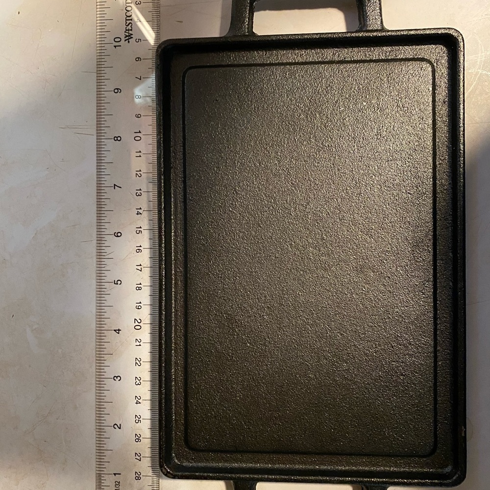 Small Cast Iron Double Sided Griddle